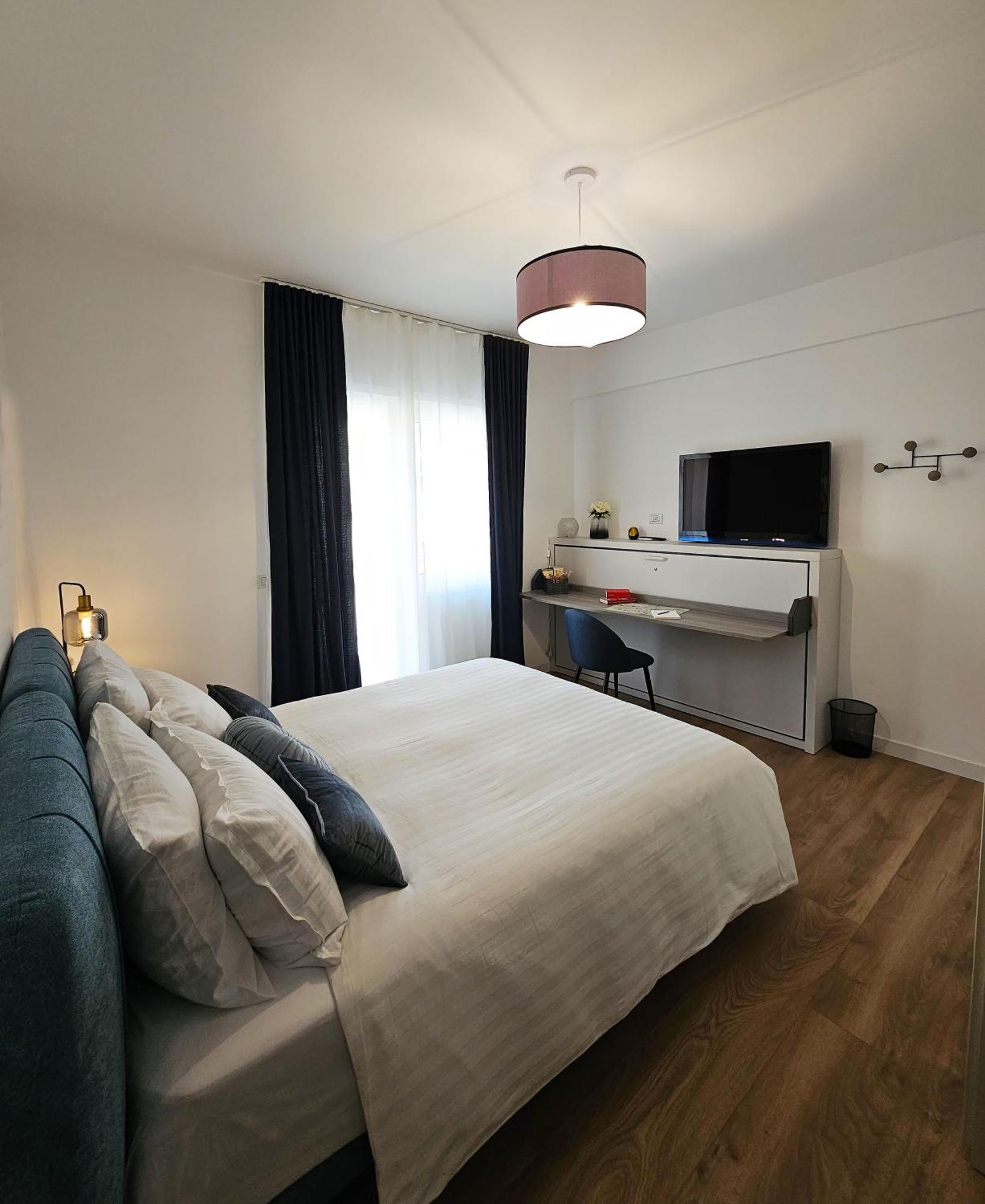 B&B Domus Teano Luxury Rooms Rome Buitenkant foto